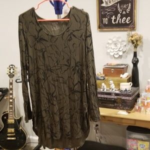 Apt. 9 long sleeve tunic